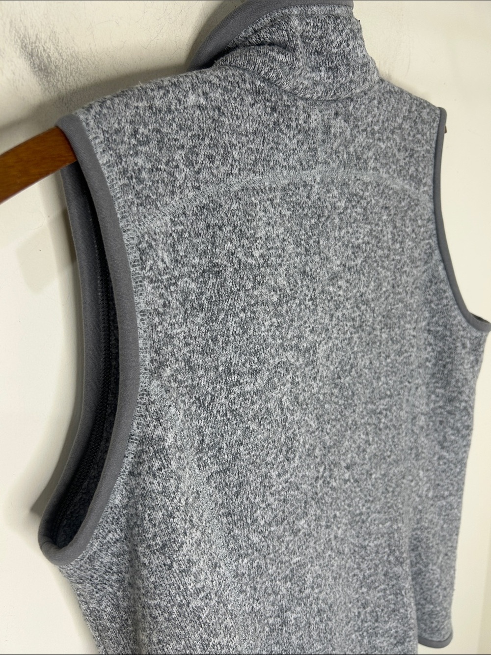 PATAGONIA Gray Better Sweater Fleece Vest Size Medium - Picture 12 of 16